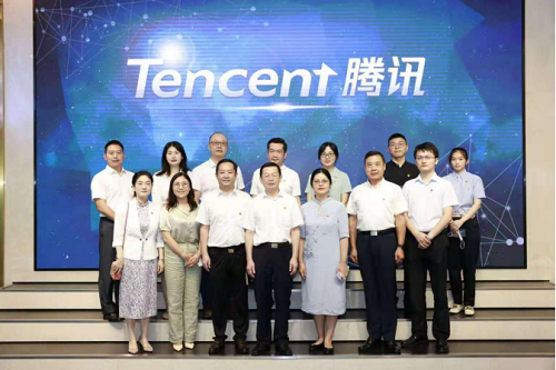 华金辉同志率党群政法处党支部与市司法局行政复议处党支部开展结对共建暨主题党日活动（信息稿）188.png