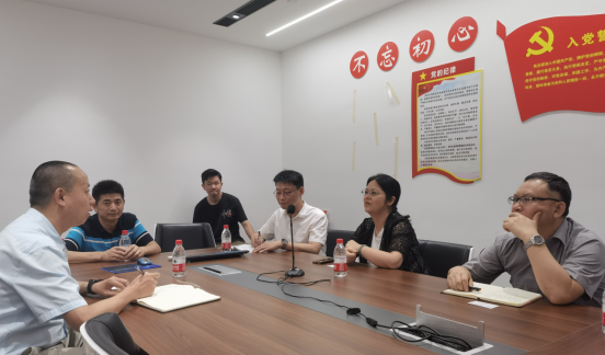 市委编办副主任向晖同志带队到华强北街道通新岭社区所辖企业走访座谈（信息稿）127.png
