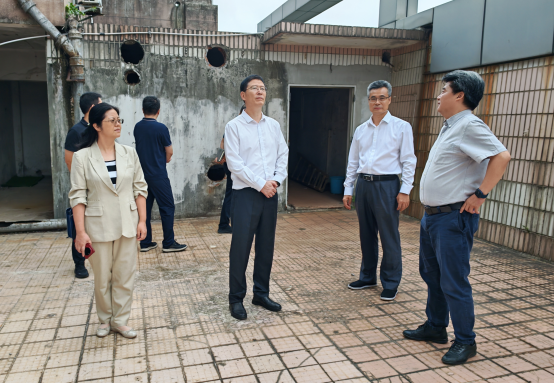 （信息稿）徐波同志带队到市住房保障署调研保障性住房管理体制机制86.png